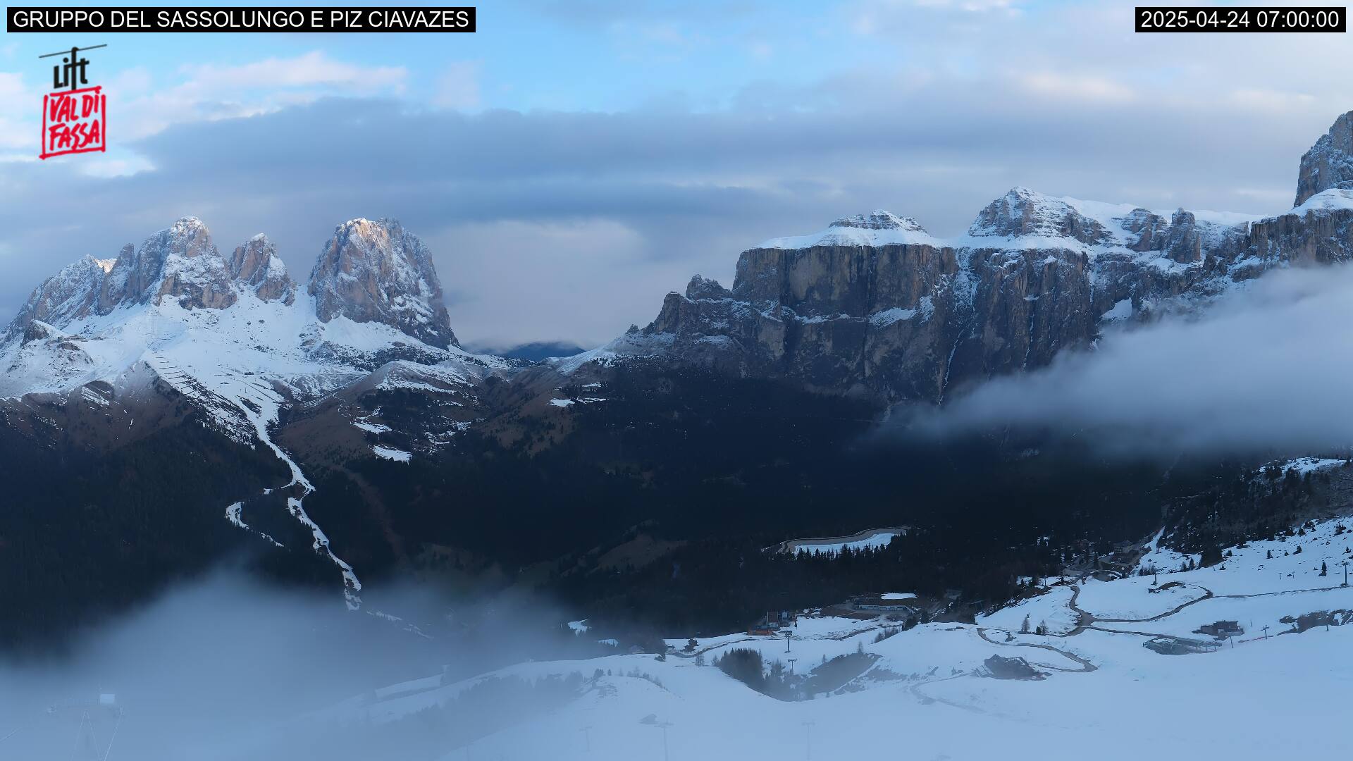 Webcam Campitello di Fassa - Col Rodella - Sassolungo - Sella. Col dei Rossi