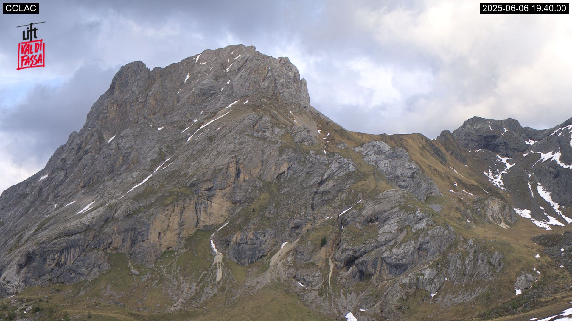 immagine della webcam nei dintorni di La Villa: webcam Ciampac Alba