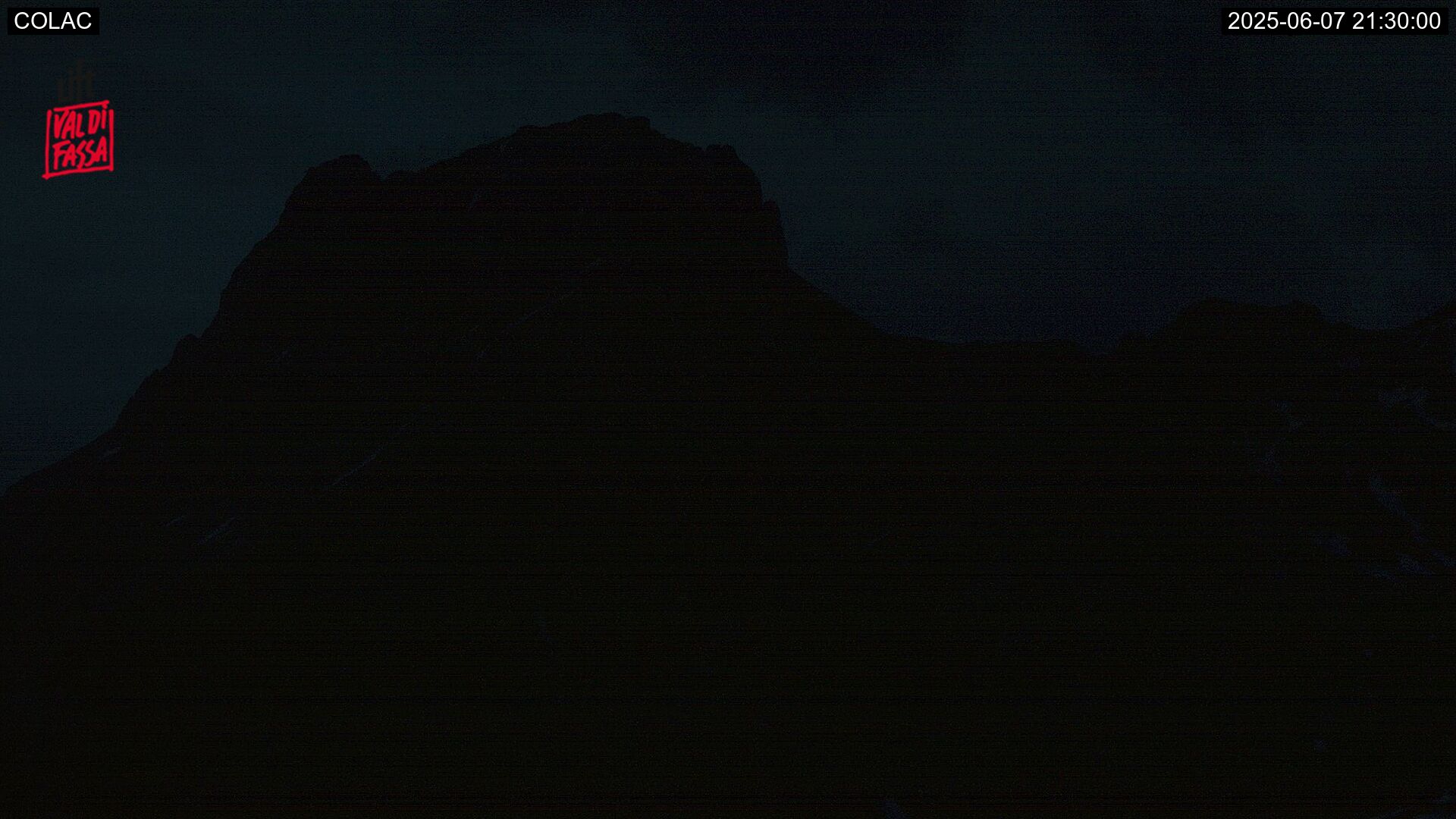 immagine della webcam nei dintorni di Campitello di Fassa: webcam Alba di Canazei