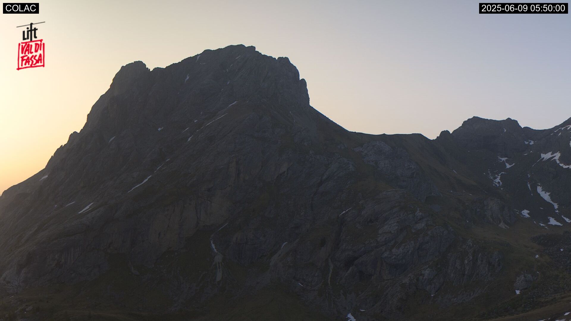 immagine della webcam nei dintorni di Cima Portavescovo: webcam Ciampac Alba