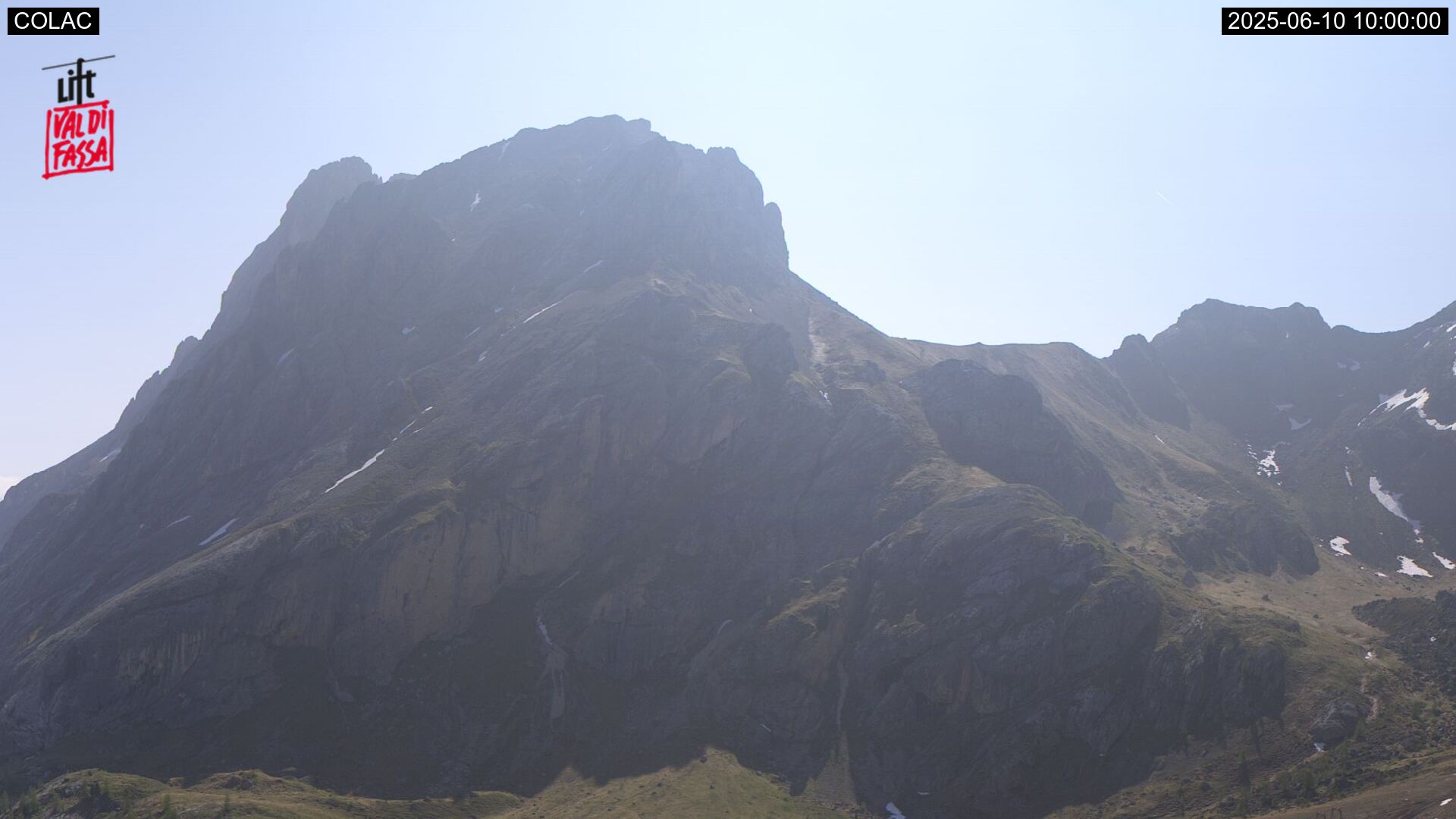 immagine della webcam nei dintorni di Alpe di Siusi: webcam Alba di Canazei