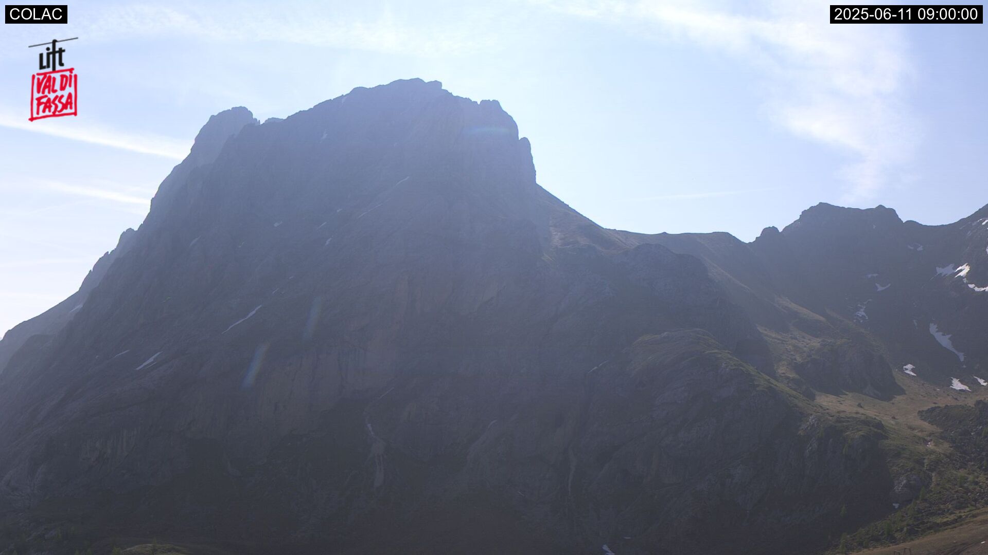 immagine della webcam nei dintorni di Falcade: webcam Penia di Canazei