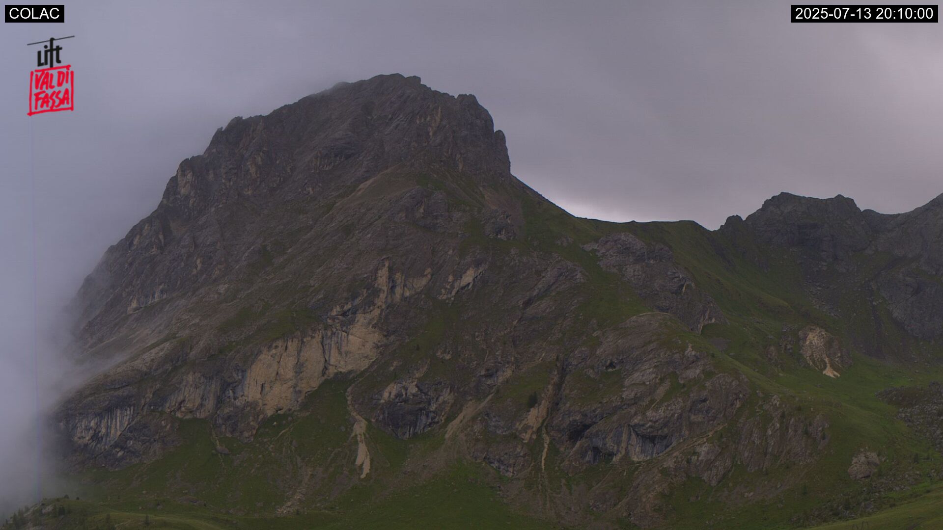 immagine della webcam nei dintorni di Pozza di Fassa: webcam Cima Portavescovo
