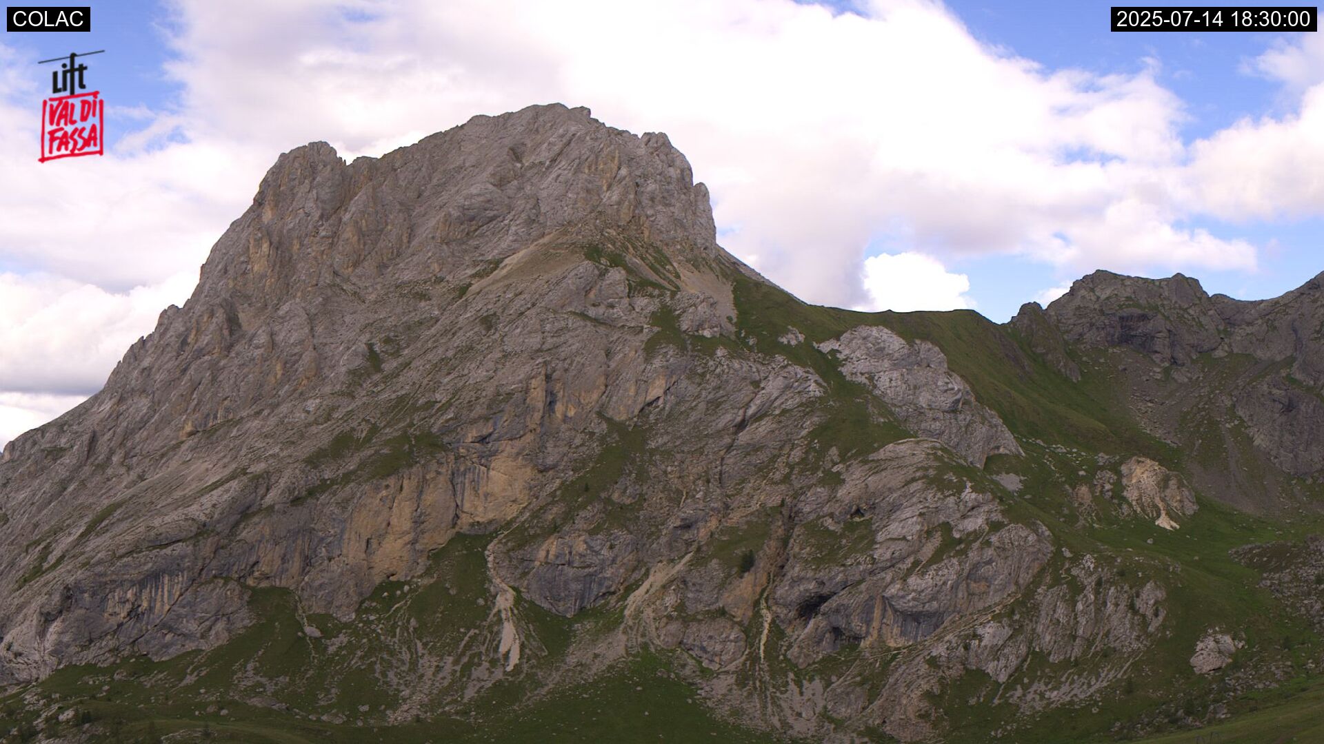 immagine della webcam nei dintorni di Pozza di Fassa: webcam Cima Portavescovo