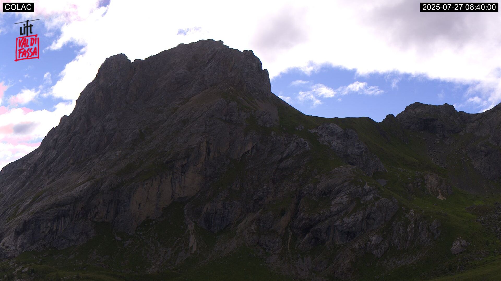 immagine della webcam nei dintorni di Ski Area Alpe Lusia: webcam Cima Portavescovo