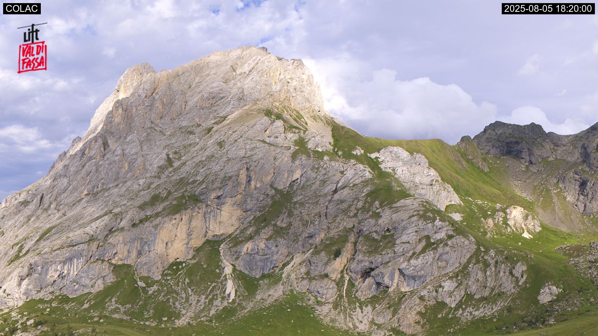 immagine della webcam nei dintorni di Cima Pisciadu': webcam Ciampac Alba