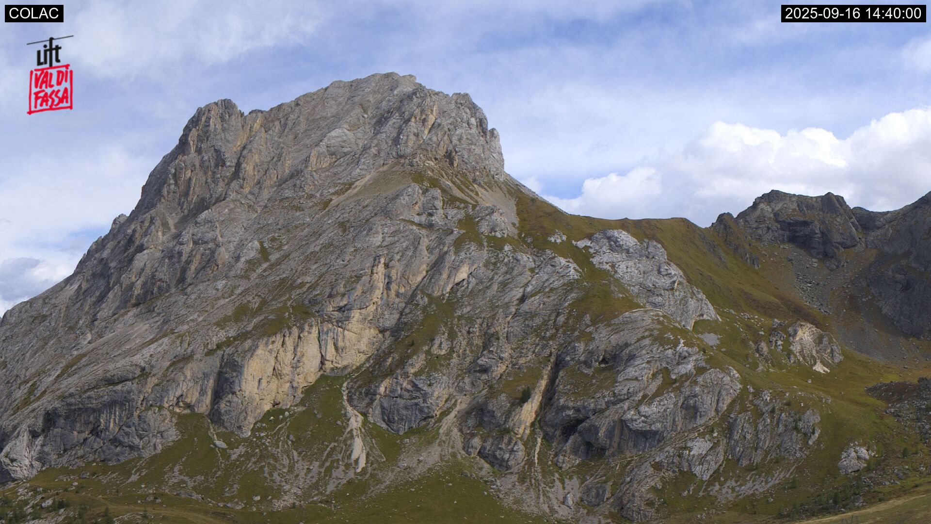 immagine della webcam nei dintorni di Canale d'Agordo: webcam Penia di Canazei