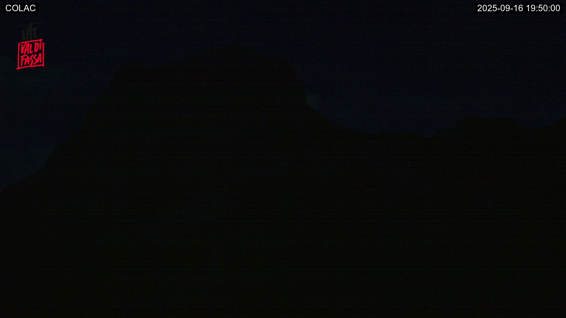 immagine della webcam nei dintorni di Selva di Val Gardena: webcam Alba di Canazei