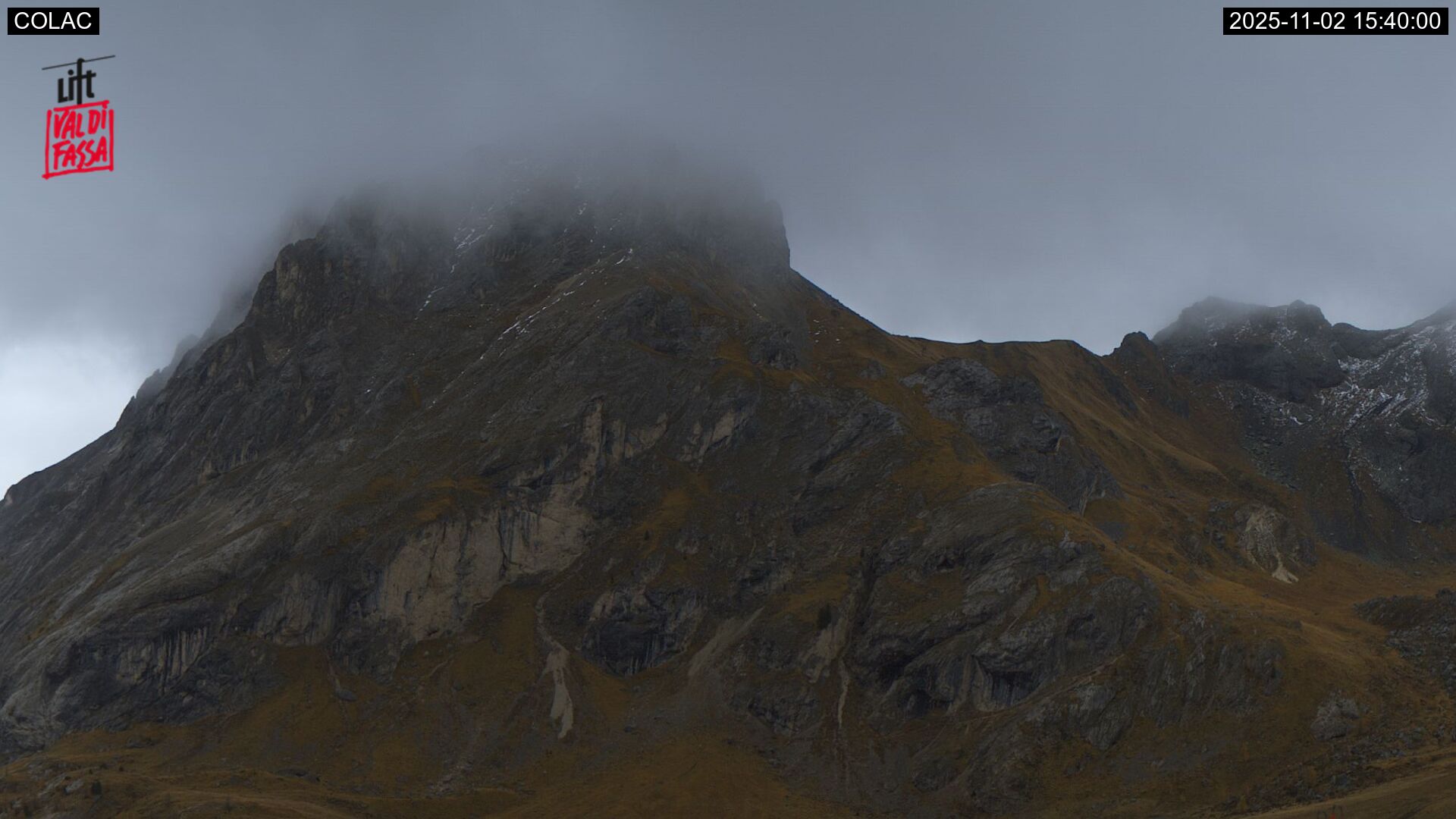immagine della webcam nei dintorni di Selva di Val Gardena: webcam Alba di Canazei