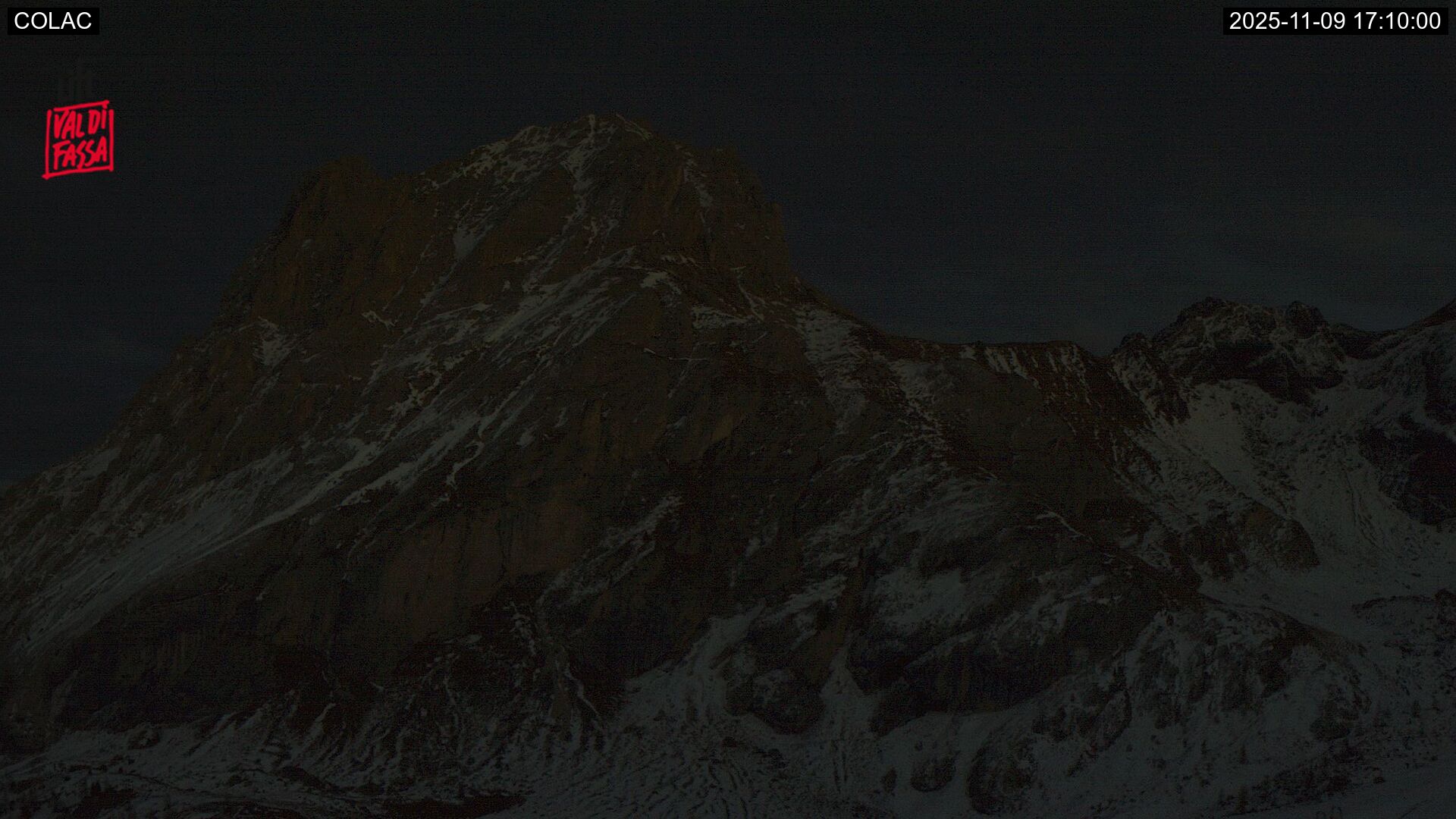 immagine della webcam nei dintorni di Colfosco: webcam Alba di Canazei