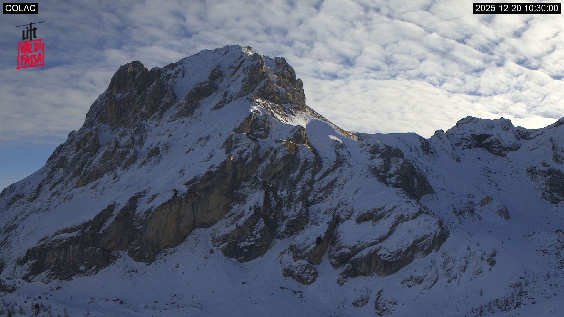 immagine della webcam nei dintorni di Porta Vescovo: webcam Penia di Canazei