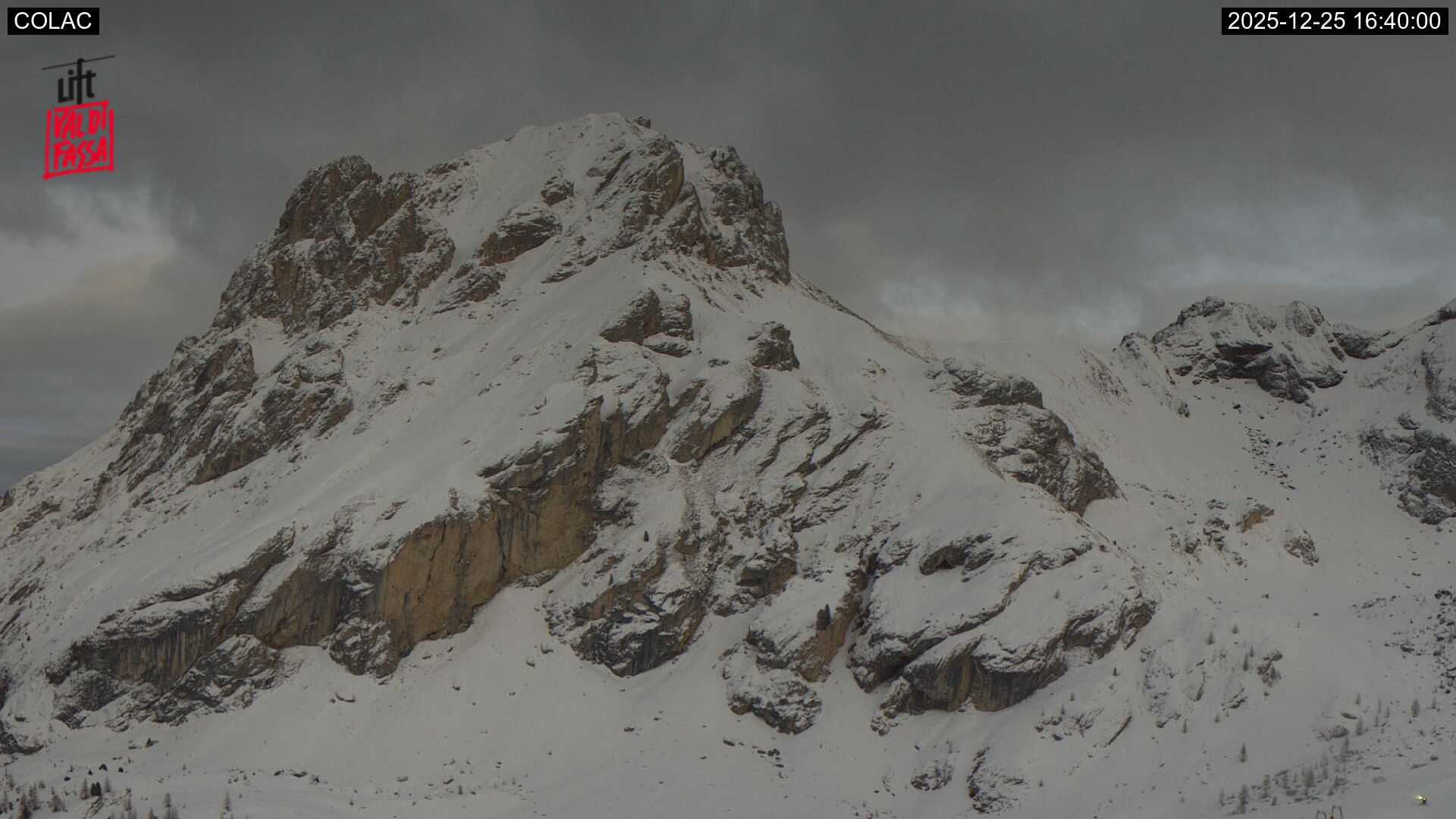 immagine della webcam nei dintorni di Vallon: webcam Alba di Canazei