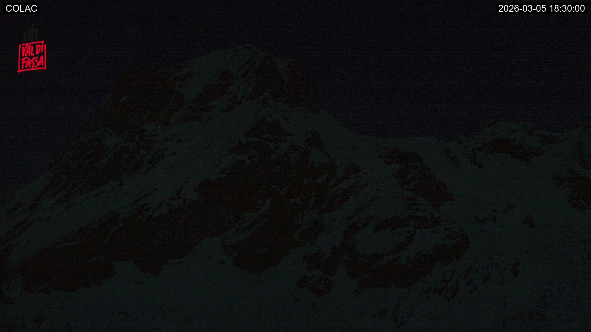 immagine della webcam nei dintorni di Selva di Val Gardena: webcam Alba di Canazei