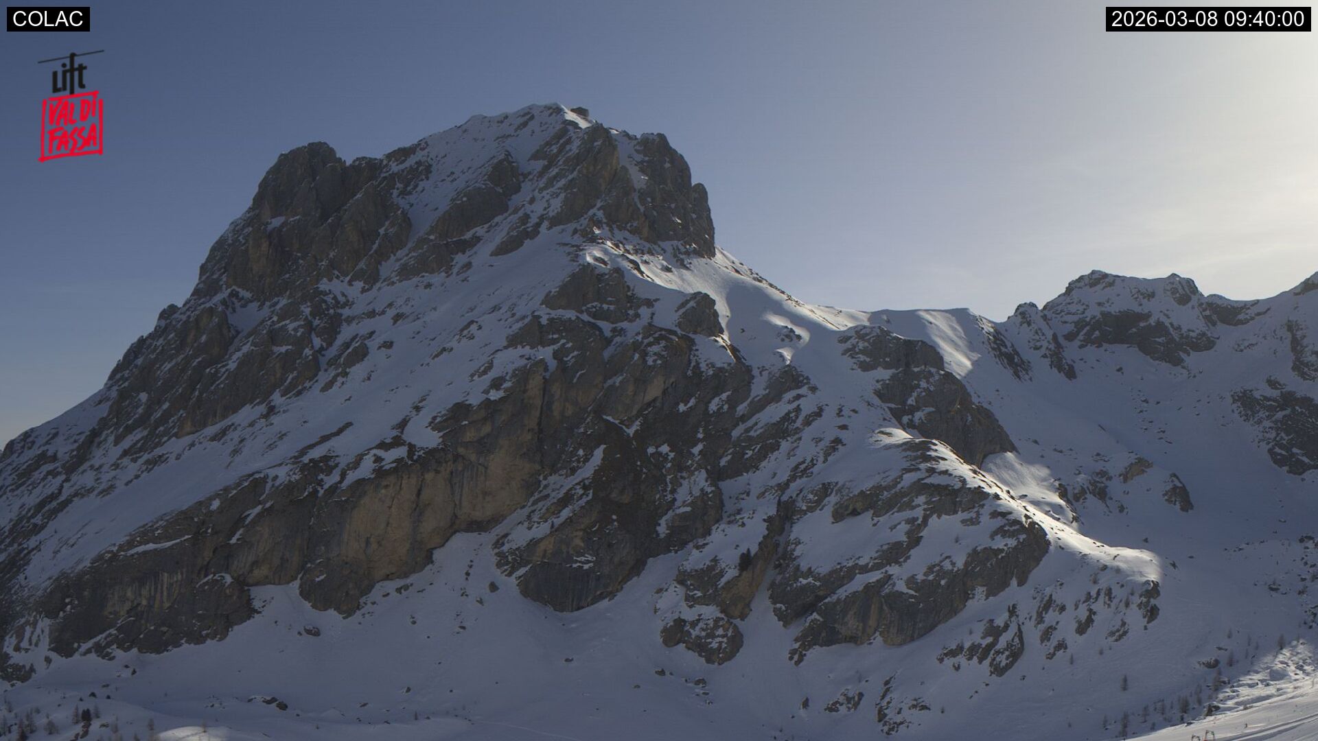 immagine della webcam nei dintorni di Santa Cristina Valgardena: webcam Alba di Canazei