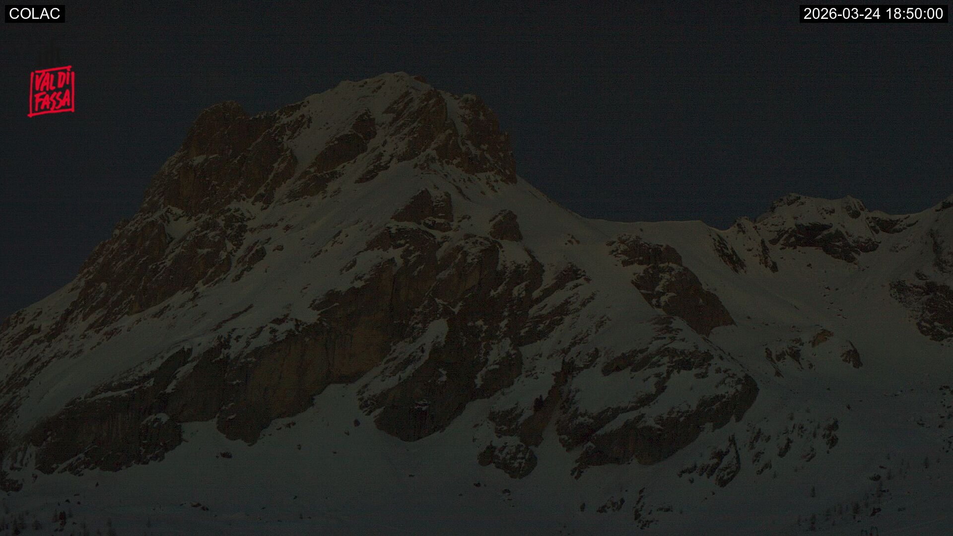 immagine della webcam nei dintorni di Alba di Canazei: webcam Canazei