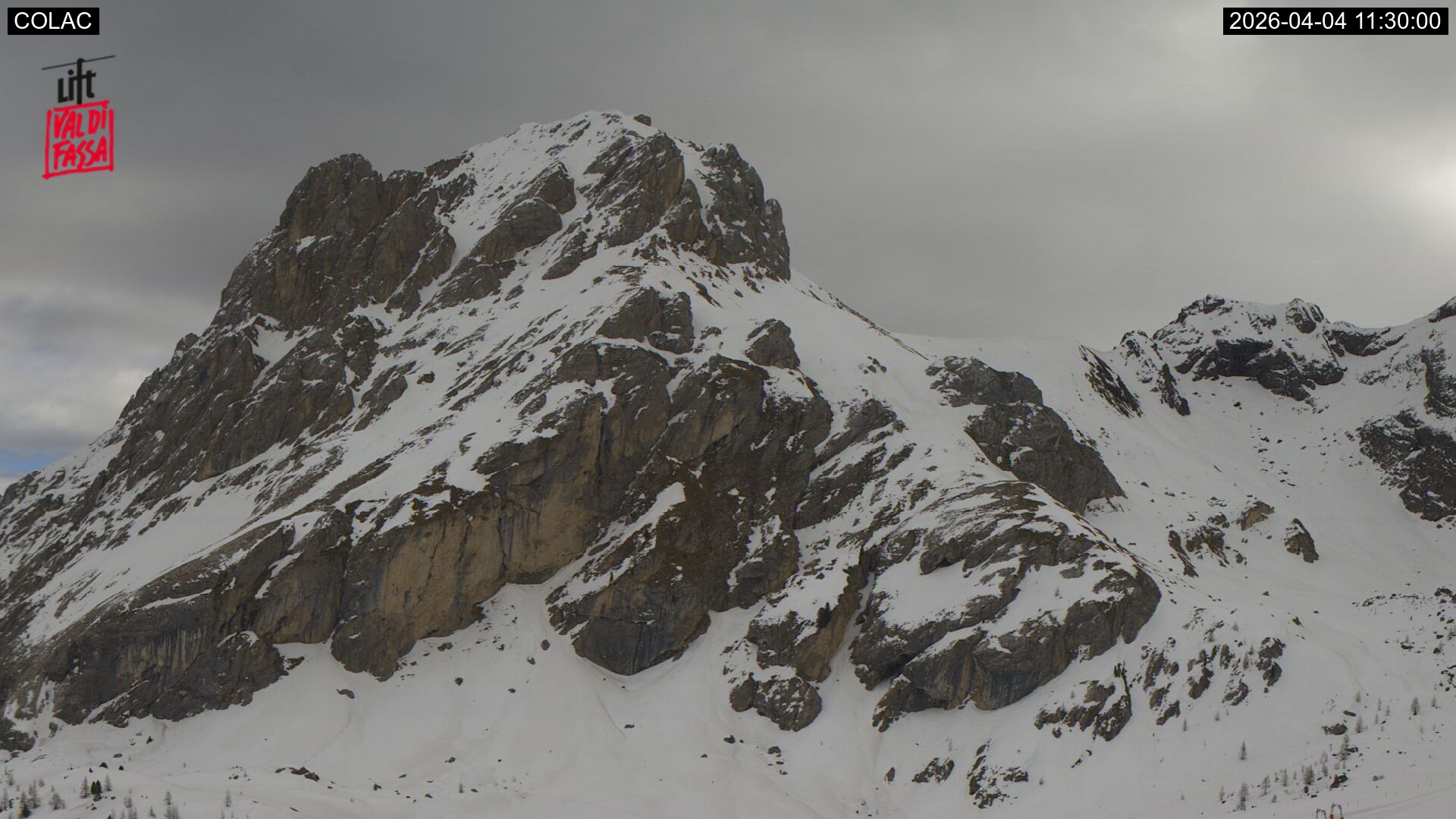 immagine della webcam nei dintorni di San Giovanni di Fassa: webcam Canazei