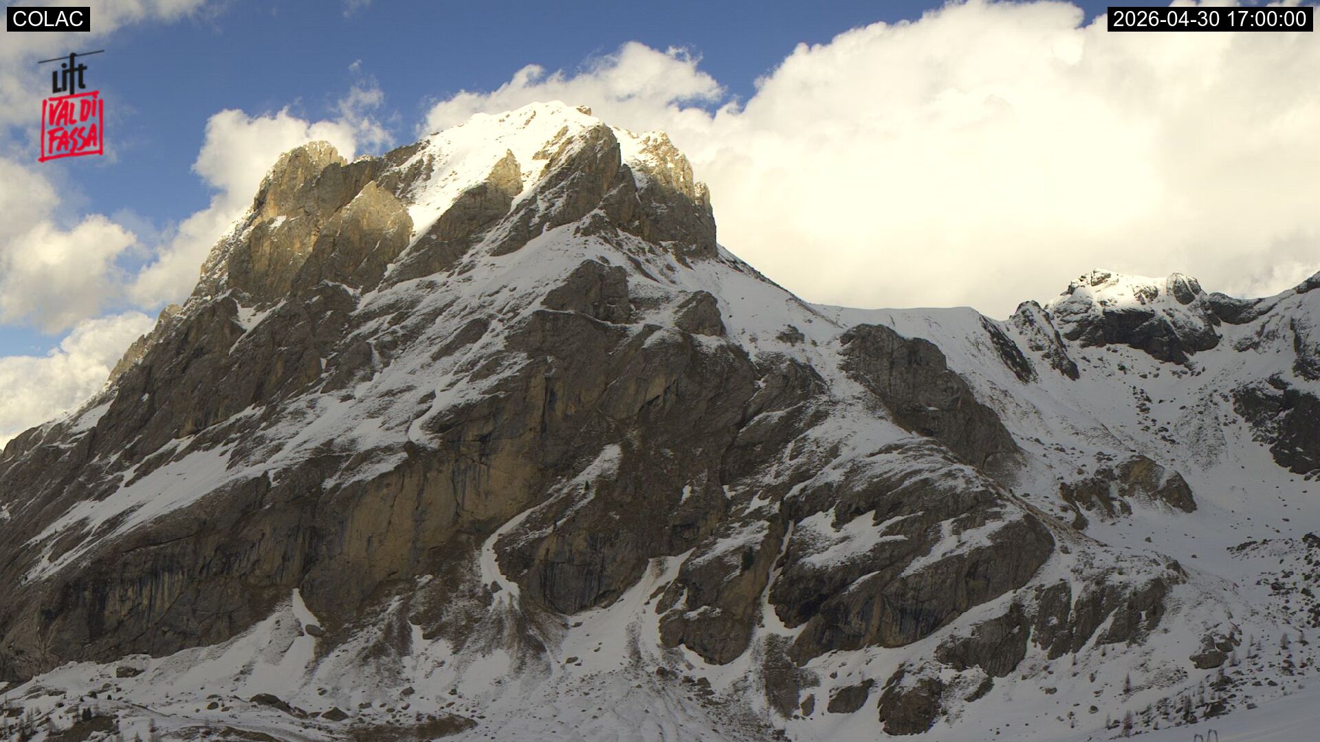 immagine della webcam nei dintorni di Corvara in Badia: webcam Canazei