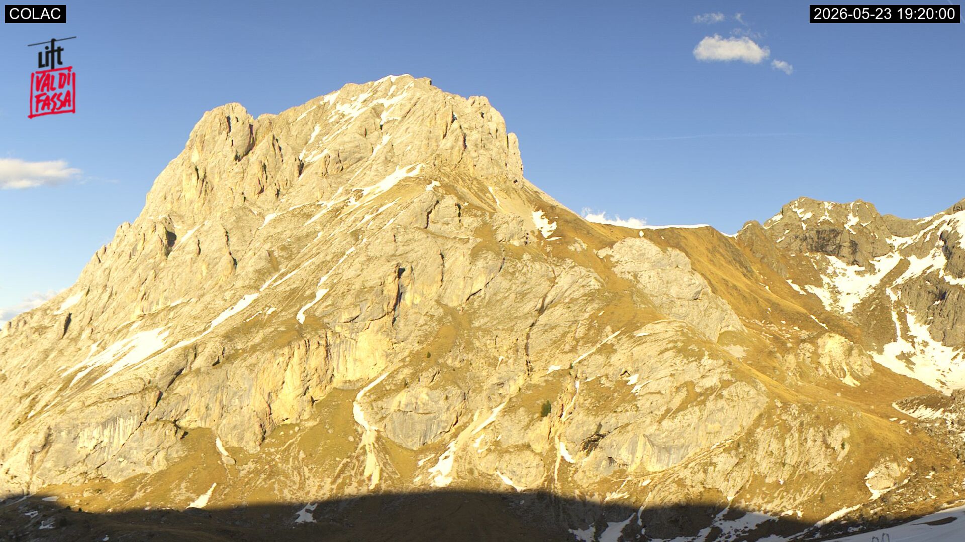 immagine della webcam nei dintorni di Pozza di Fassa: webcam Canazei