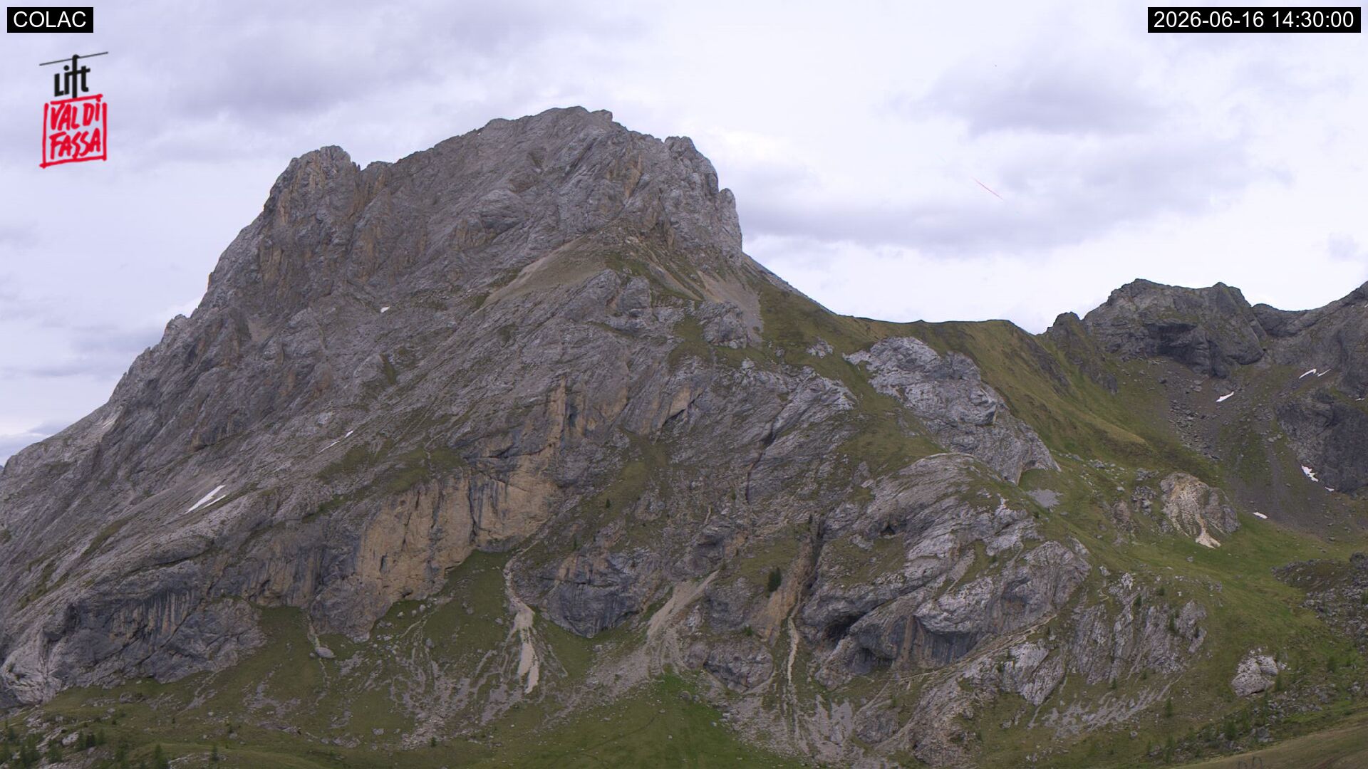 immagine della webcam nei dintorni di Campitello di Fassa: webcam Canazei