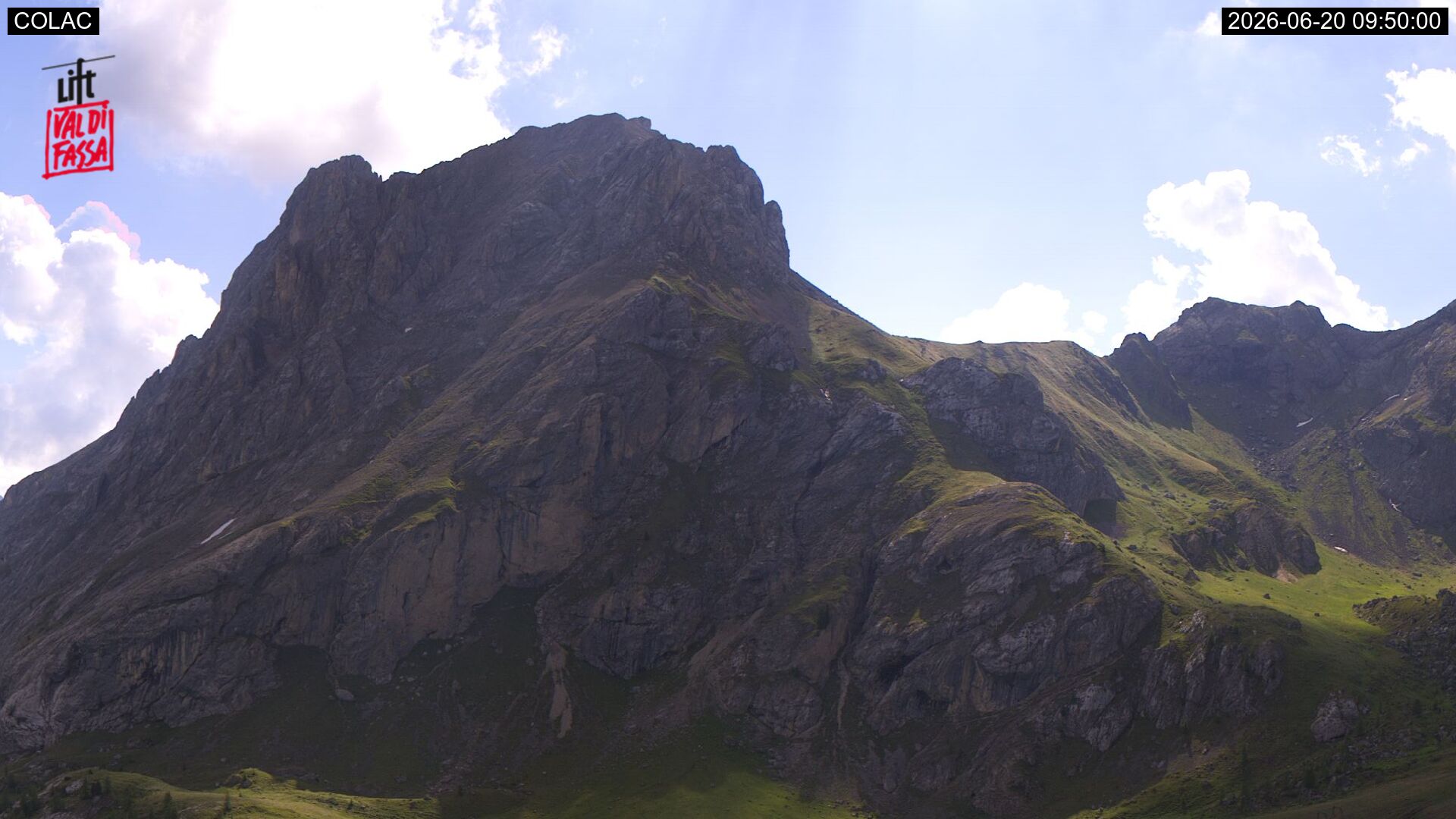 immagine della webcam nei dintorni di Selva di Val Gardena: webcam Canazei