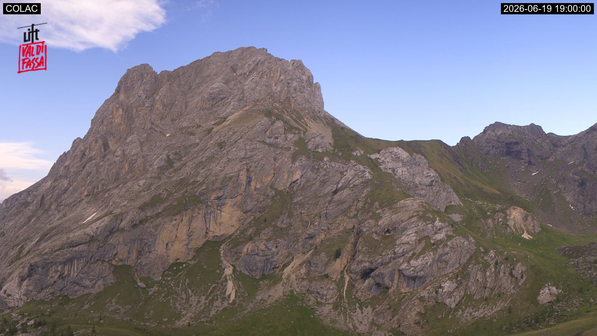 immagine della webcam nei dintorni di Penia di Canazei: webcam Canazei
