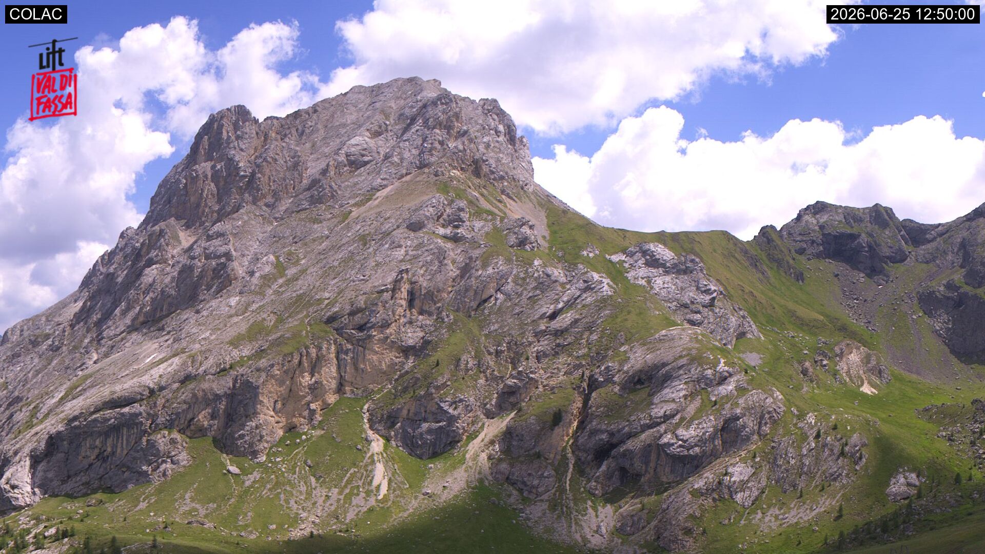 immagine della webcam nei dintorni di Arabba: webcam Canazei