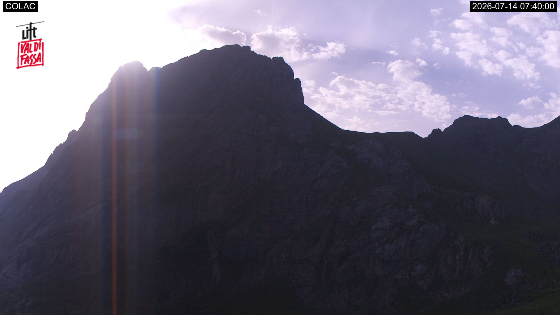 immagine della webcam nei dintorni di Ciampac Alba: webcam Canazei