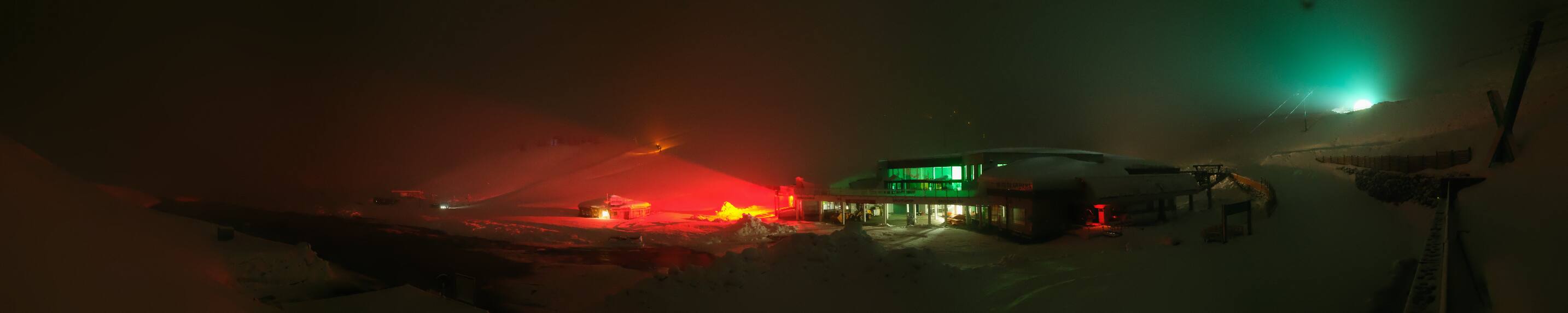 Soelden webcam - Tiefenbachgletcher ski station