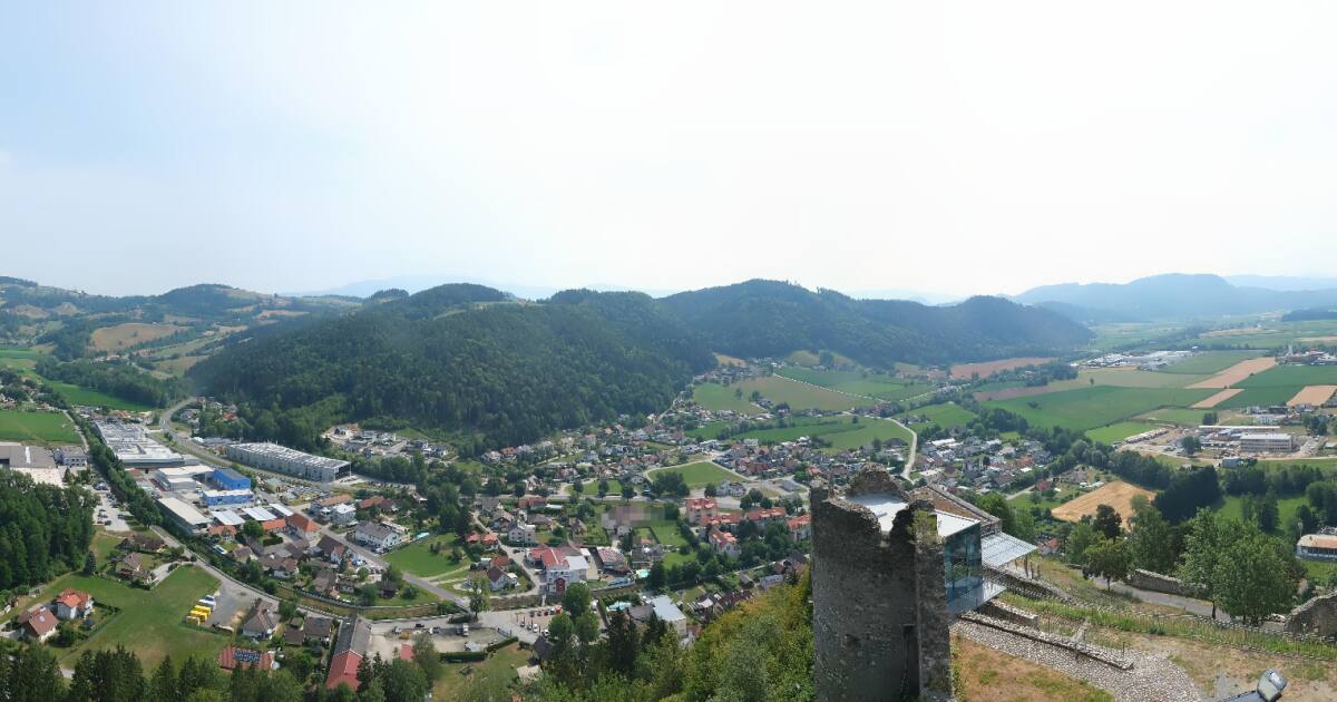 Griffen · Burgruine latest snapshot